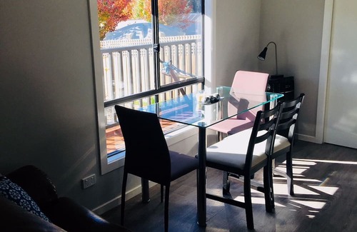 Marysville Cabaña | Marysville town Barton Split AC-Smar tv-WIFI Wood htr. BYO linen clean as you go