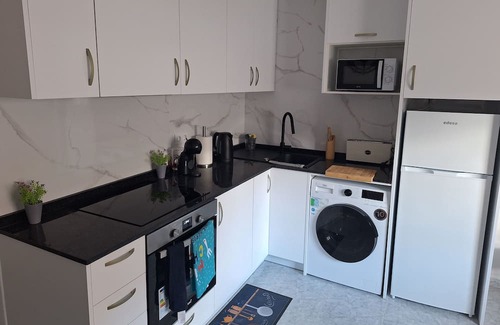 Peñíscola Apartamento | Appartement Los Pinos, à 5 Minutes de la Plage et de Toutes les Commodités