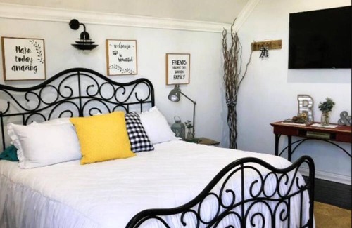 Westwind Casa | Quiet community lodging located minutes from beautiful beaches.