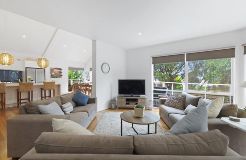 Sorrento Casa | Settlers Cove Cottage