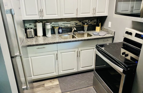 Croissant Park Casa | Your Cozy 1-bedroom🏡Home away from Home near FLL✈️Beaches🏝NightLife💃🕺
