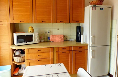 Six-Fours-les-Plages Apartamento | Spacious family nest, a stone's throw from the sea