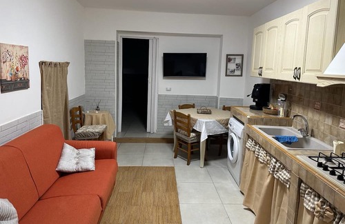 Borgo Vecchio Casa | The Cousins' House