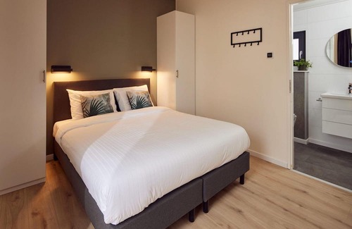 Lattrop Casa | The two-person version of the holiday villa Amalia 2 is equipped with a spacious sauna where you can enjoy some wonderful relaxation.