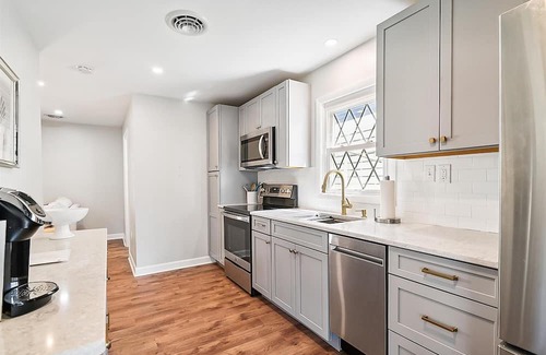 South Bethany Cabaña | NEW LISTING 2024! Family friendly comfy & cozy classic Bethany Beach vacation home with all the cottage charm imaginable! Single level living