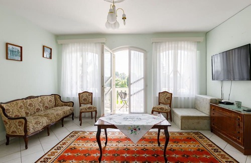 Balatonlelle Villa | Wonderful private villa for 12 guests with TV, terrace and parking