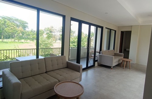 Genitri Casa | Se.juk Premiere