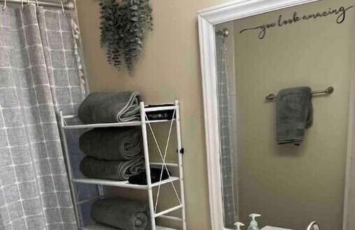 Aiken Apartamento | Cozy & Safe 2 bedroom 30 mins from Masters!