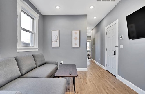 Roselle Park Apartamento | Very Affordable & New!6 Beds Apt in Roselle Park,NJ! Near Schools. Pet Friendly!