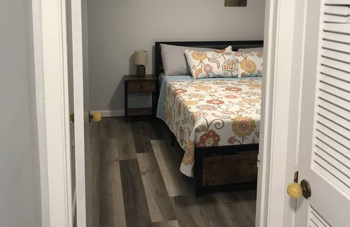 Port Charlotte Apartamento | Amazing Getaway! 6 minutes to the Sun seeker Resort.