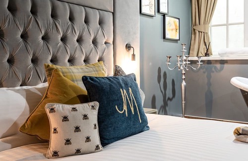 Rusholme Casa | heart of Manchester close to city centre great transport links