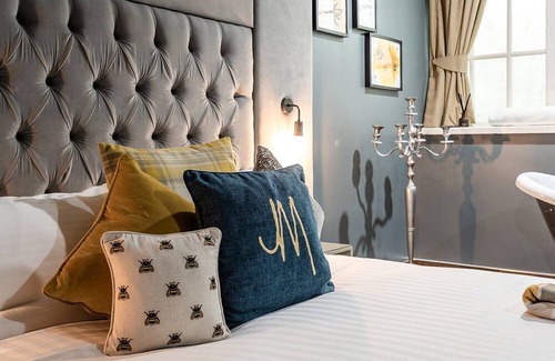 Rusholme Casa | heart of Manchester close to city centre great transport links