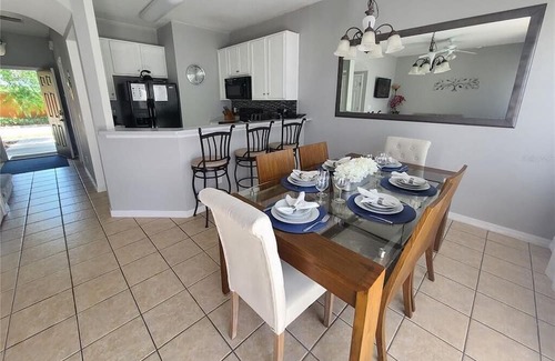 Bellavida Casa | 4BR Cozy Resort Townhome Private pool & BBQ