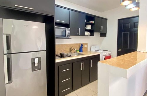 Bejuco Apartamento | Beachside Bliss: Shared Pool, BBQ -Close to beach!