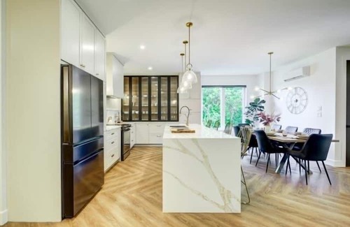 Orford Apartamento | Chic Ibiza, SPA, Foyer, Montagne