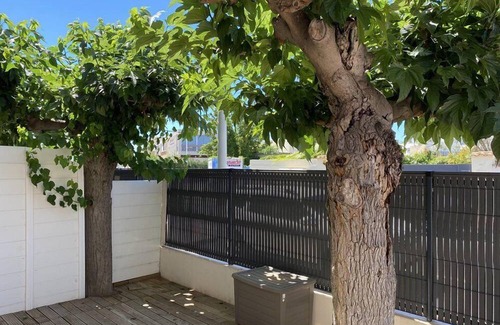 Le Grau-Du-Roi Apartamento | Joli 6 Couchages , Avenue de Camargue , 200m Plage et Commerce , Jardin , Clim .