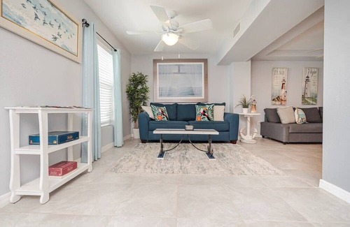 Palm Harbor Casa | Beach Blessing - Just Minutes From the Beach!