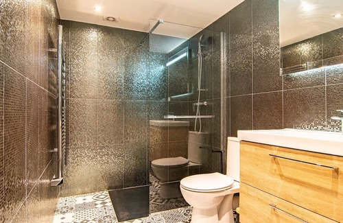 Tourves Casa | Beautiful private villa for 8 people with WIFI, private pool, TV, terrace and parking