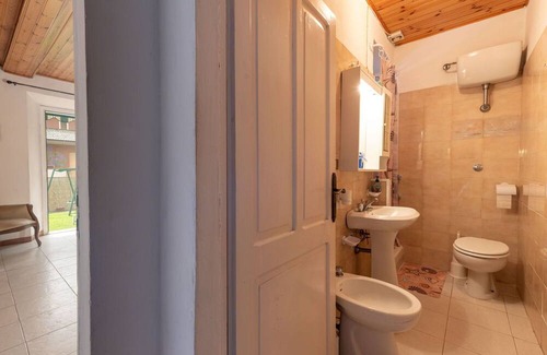 Sassofortino Casa | Wonderful villa for 4 people with TV, patio and pets allowed