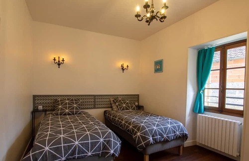 Eyzerac Cabaña | Gite Eyzerac, 4 bedrooms, 8 persons