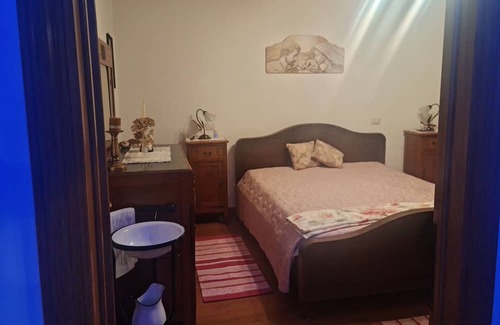 Panicale Casa | Holiday Home 'Casa Vacanza La Quercia A Panicale' with Shared Pool, Wi-Fi and Air Conditioning