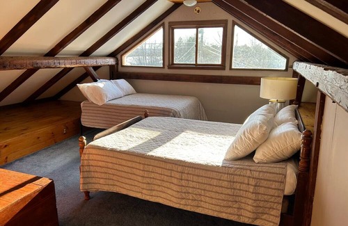 Deer River Casa | Brantingham Ice Barn