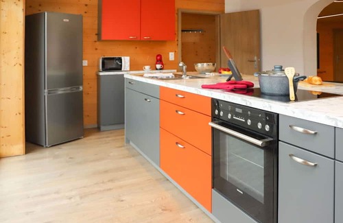 Vionnaz Apartamento | Nice apartment for 6 people with WIFI, TV, terrace, pets allowed, panoramic view and parking