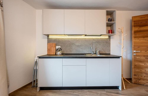 Prali Apartamento | Beautiful apartment for 6 guests with WIFI, TV, balcony and parking