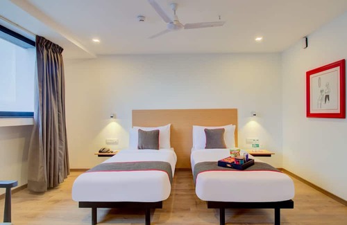 Hinjawadi Casa | Super OYO Townhouse 127 Alpha