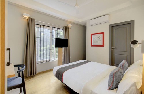 BTM 2nd Stage Casa | Super OYO Townhouse 264 - Q Rooms BTM