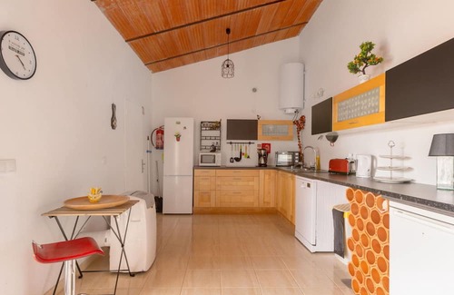 Pias Casa | Beautiful villa for 6 people with WIFI, TV and patio