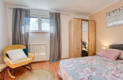 Klana Apartamento | Lovely apartment with WIFI, private pool, A/C, hot tub, TV, terrace, panoramic view and parking