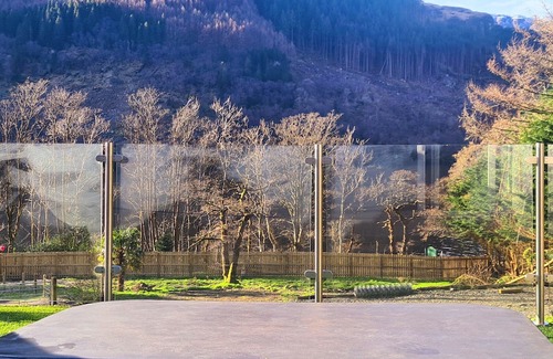 Cowal Peninsula Cabaña | 4 bedroom accommodation in Loch Eck, near Dunoon