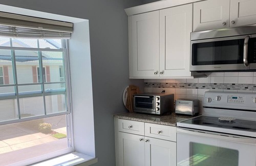 Capri Isle Casa | Charming townhome condo in a quiet Isle of Capri community.
