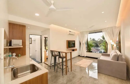 Alto de Porvorim Apartamento | Entire one BHK Condo in North Goa - with Breakfast