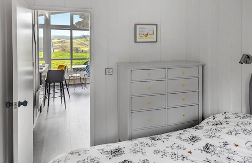 Machynlleth Cabaña | 3 bedroom accommodation in Llanwrin