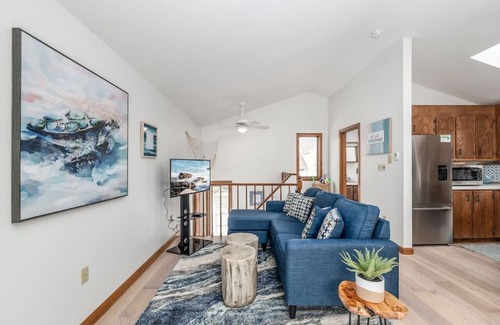 Pine Point Casa | Escape to Pine Point: Beach Home with Fire Pit