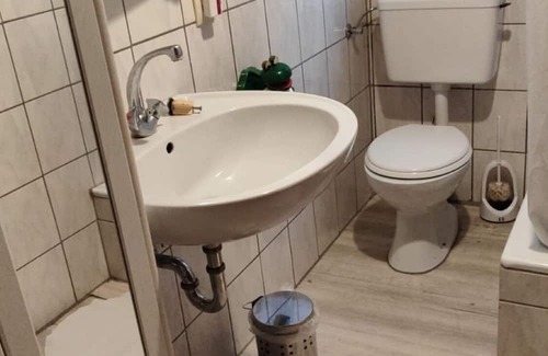 Rot am See Apartamento | Apartment 'Einliegerwohnung Gretels Idyll' with Private Terrace and Wi-Fi