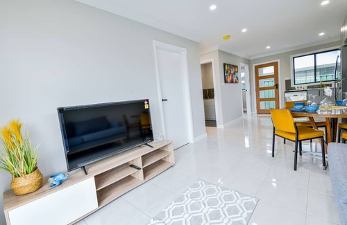 Central Coast Casa | Newly Built Guest House