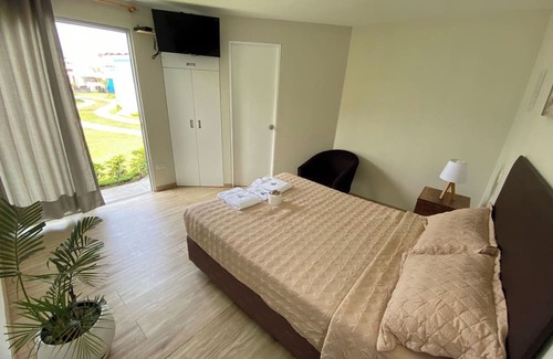 Ventanilla Hotel | Bungalow Jatun Mama