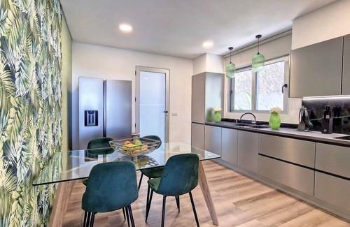 Santo Antonio Casa | 24, The Townhouse by Lovelystay
