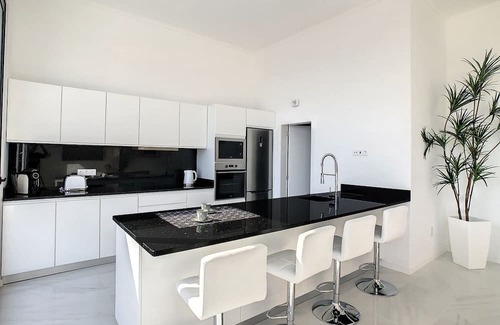 Estrela da Calheta Casa | Casa dos Amores by LovelyStay