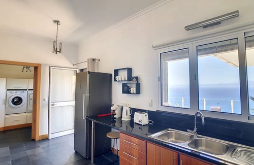 Arco da Calheta Casa | Villa Palmera by LovelyStay