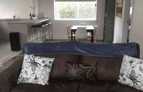 Sebastopol Apartamento | The Little House