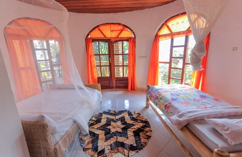 Gisenyi Hotel | The Palm Beach Resort - Lake Kivu
