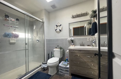 Shirley Apartamento | Dog friendly Summer rental, Memorial to labor day +, yard and pool close2beach