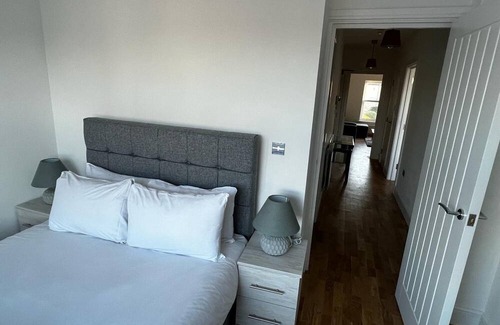 Finchley Apartamento | Deluxe 2 Bedroom Flat in the heart of Finchley with tube access to London
