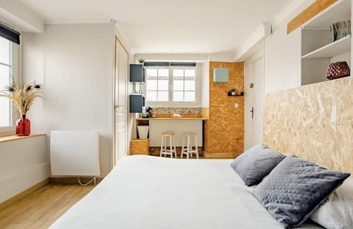 Perigny Cama Y Desayuno | La Charmante Meulière - Studio Indépendant 18m2