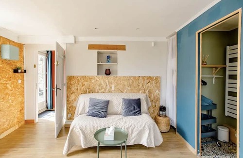 Perigny Cama Y Desayuno | La Charmante Meulière - Studio Indépendant 18m2
