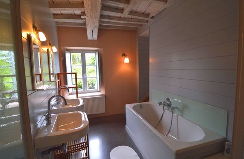 Falaen Casa | Farmhouse with wellness near Maredsous